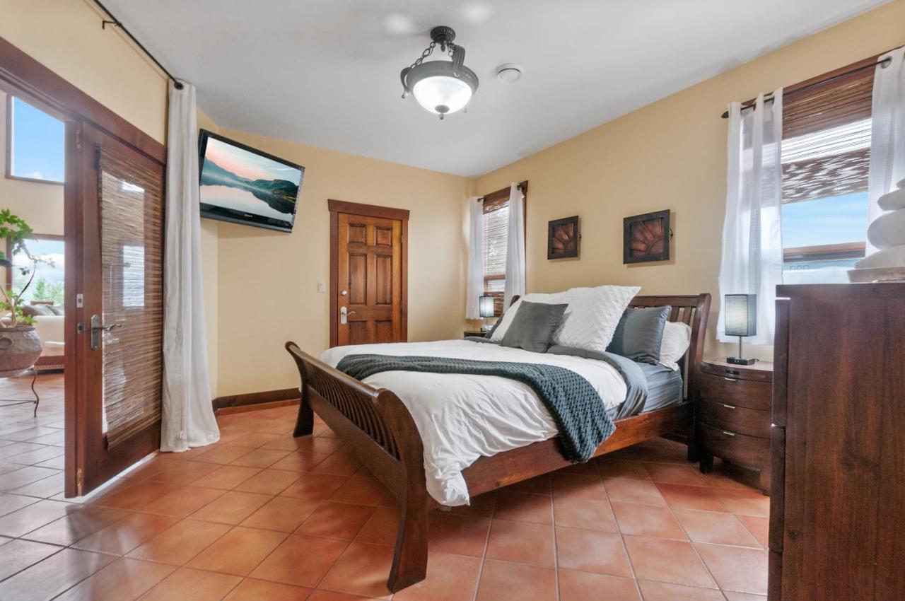 Casa Grande Inn & Suites Пентиктън Екстериор снимка