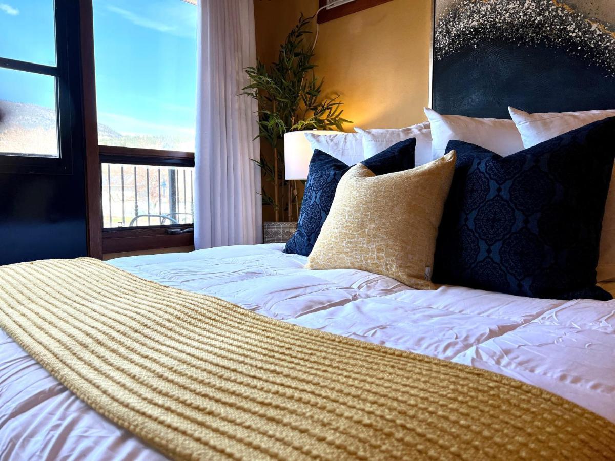 Casa Grande Inn & Suites Пентиктън Екстериор снимка
